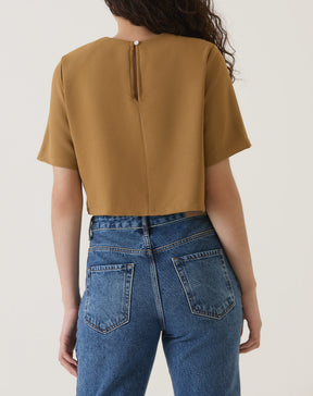 BLUSA CROP MANGA CURTA - MARROM