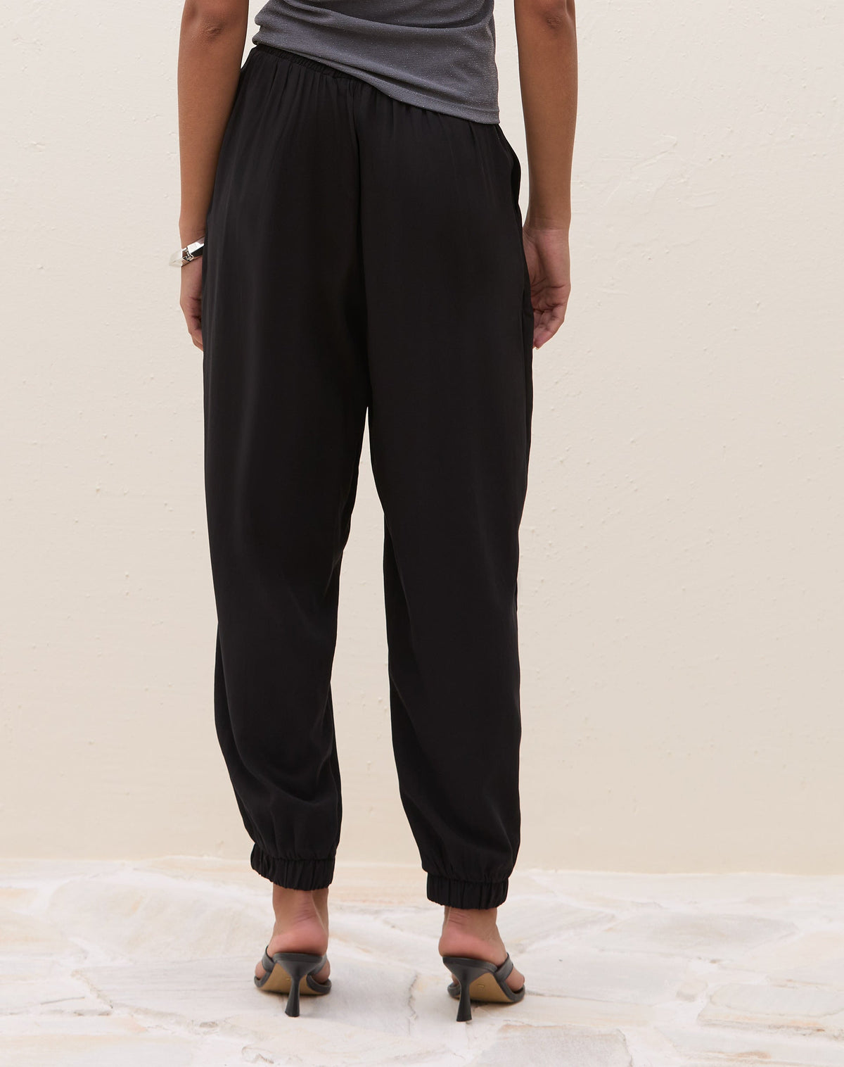 Calça Jogger Aladim - PRETO