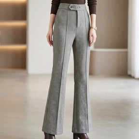[Compre 2, Leve 3] Calça Mila Feminina em Poliéster, Viscose e Elastano de Cintura Alta com Botões Duplos + BRINDES