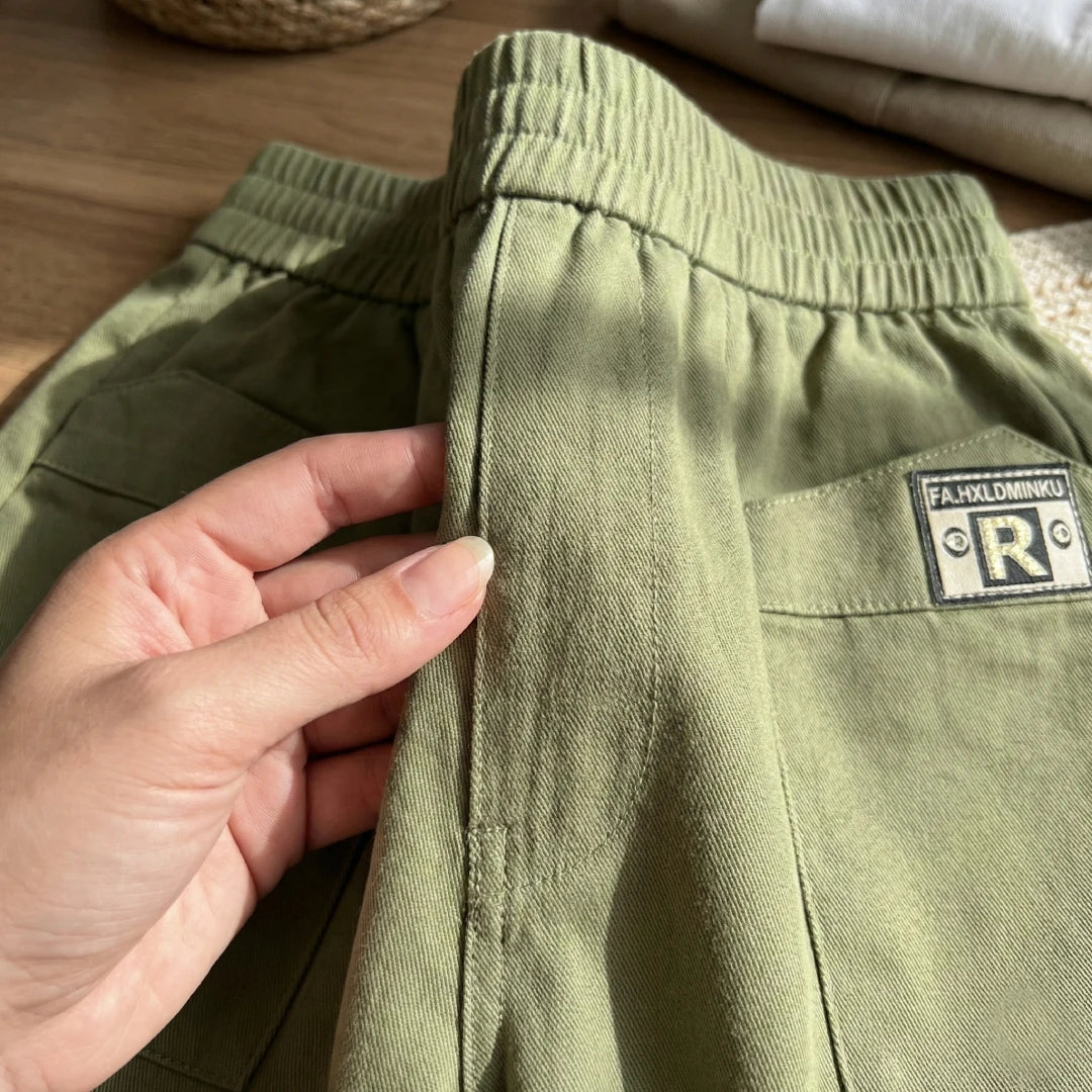 [Leve 4, Pague Só 2!] Short Amélia Feminino em Veludo Cotelê e Algodão de Cintura Alta com Cós Elástico Confortável